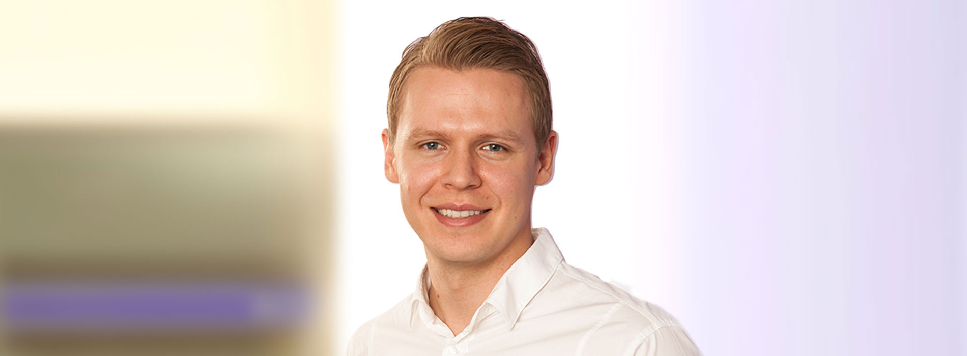 Dr. Robert Ritschel